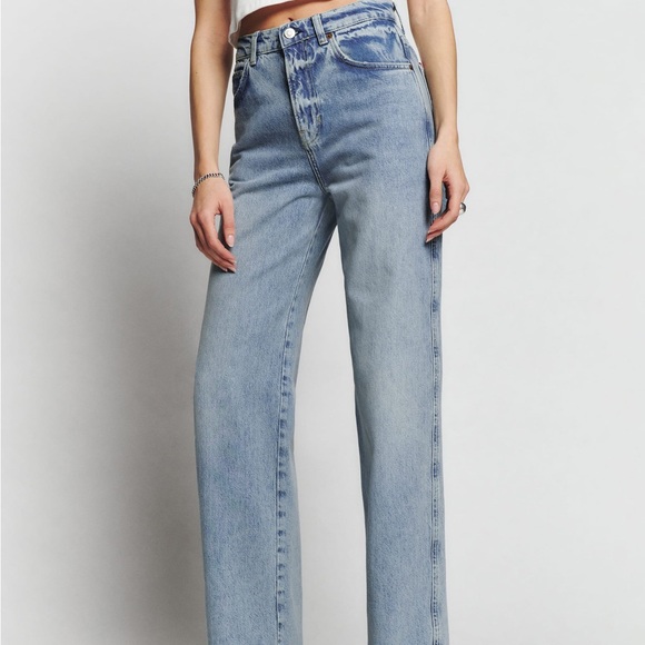 Reformation Val 90s Mid Rise Straight Jeans - Picture 4 of 14